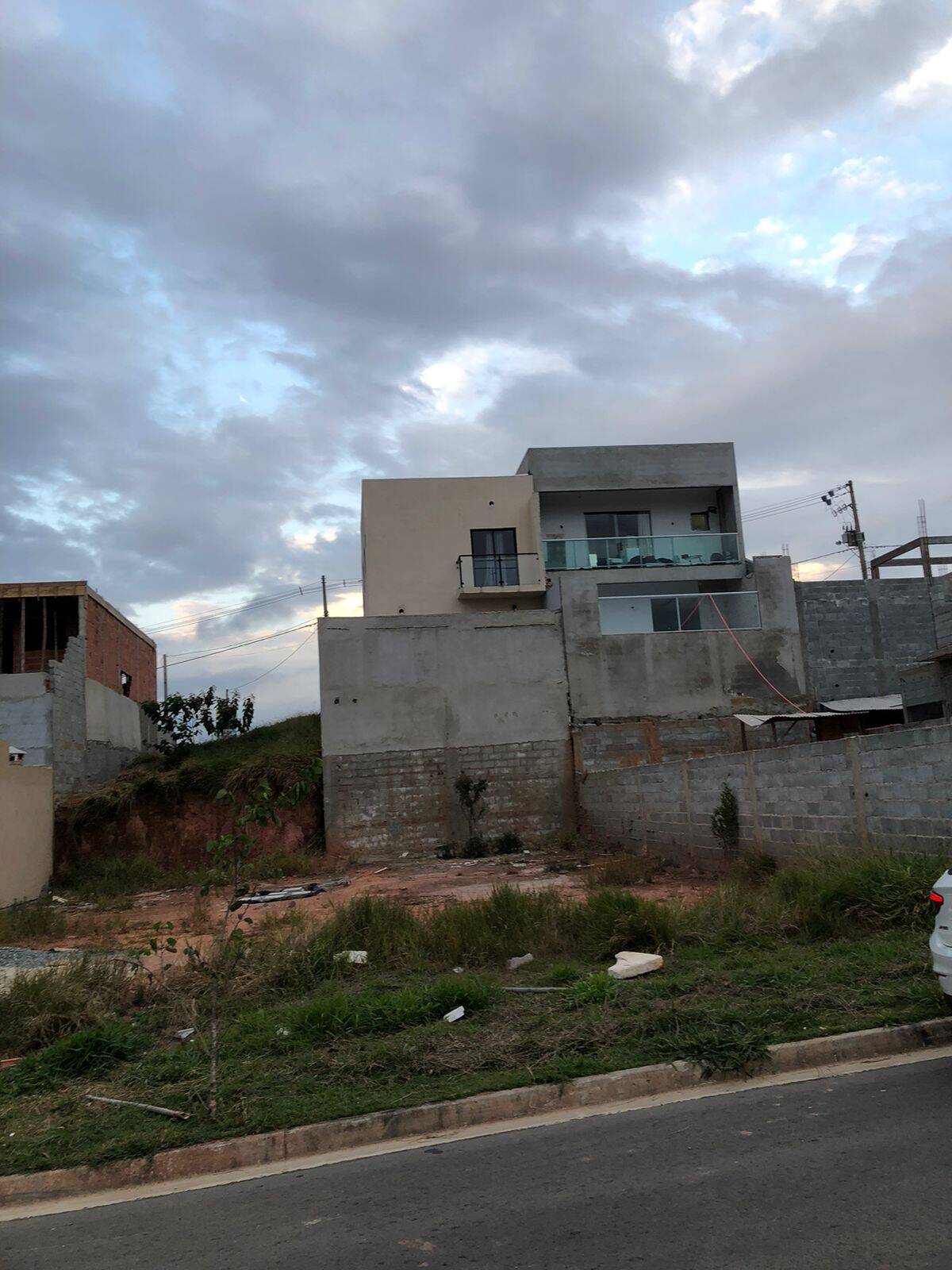 Terreno, 140 m² - Foto 1