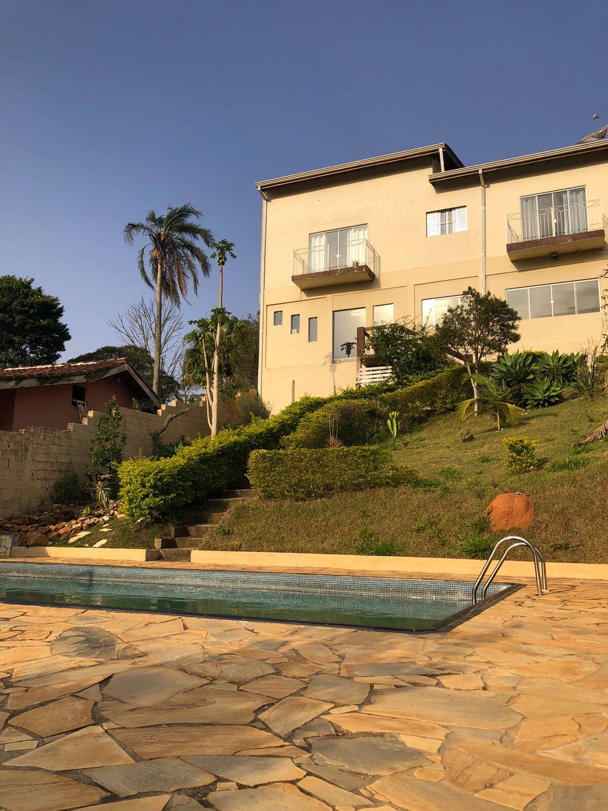 Casa, 3 quartos, 220 m² - Foto 1