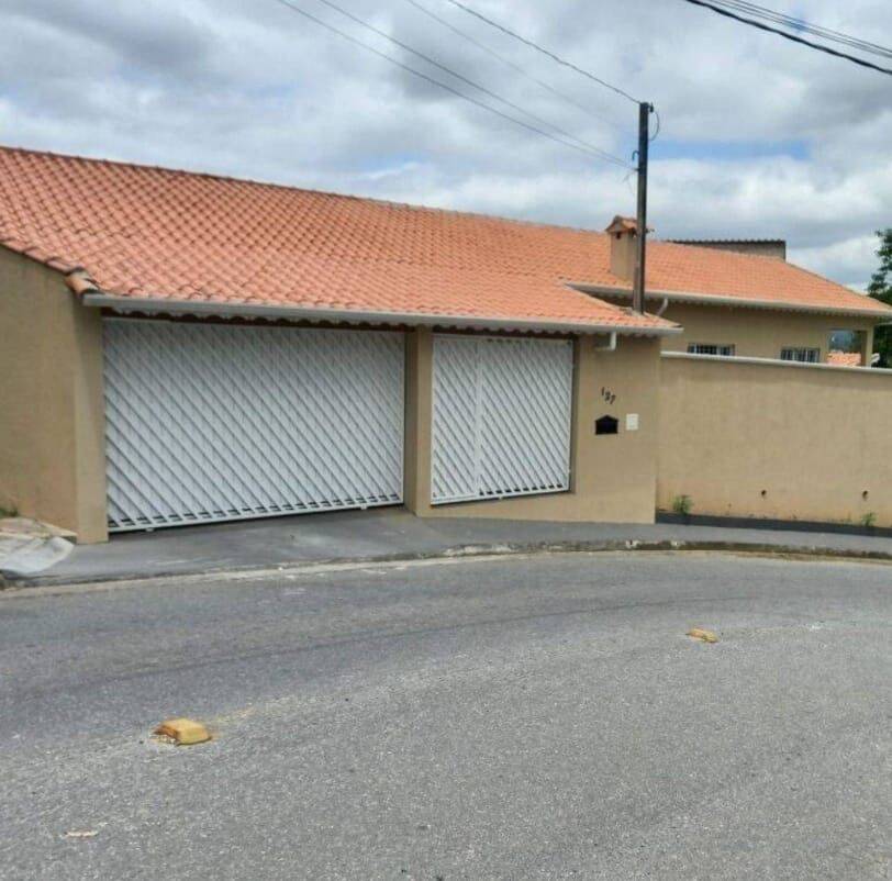 Casa, 3 quartos, 370 m² - Foto 1