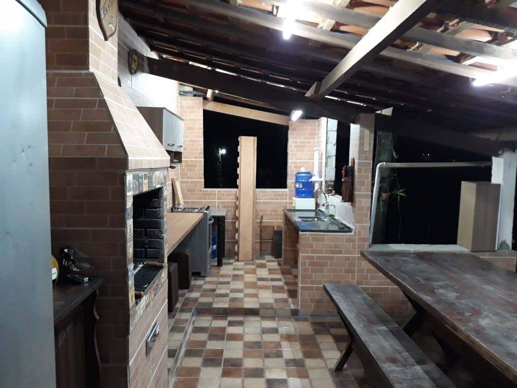 Chácara à venda com 6 quartos, 335m² - Foto 5