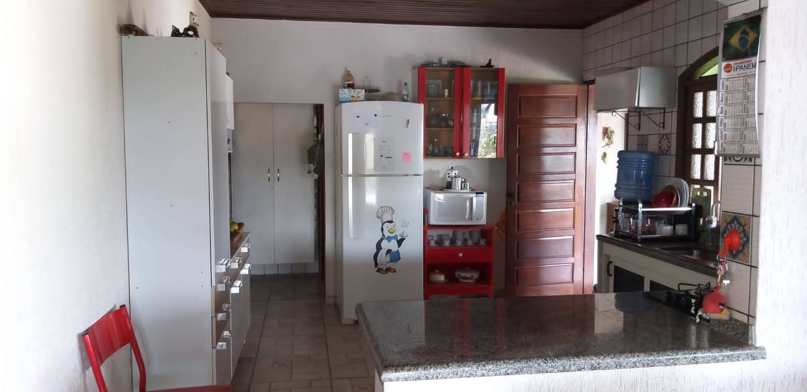 Chácara à venda com 6 quartos, 335m² - Foto 11