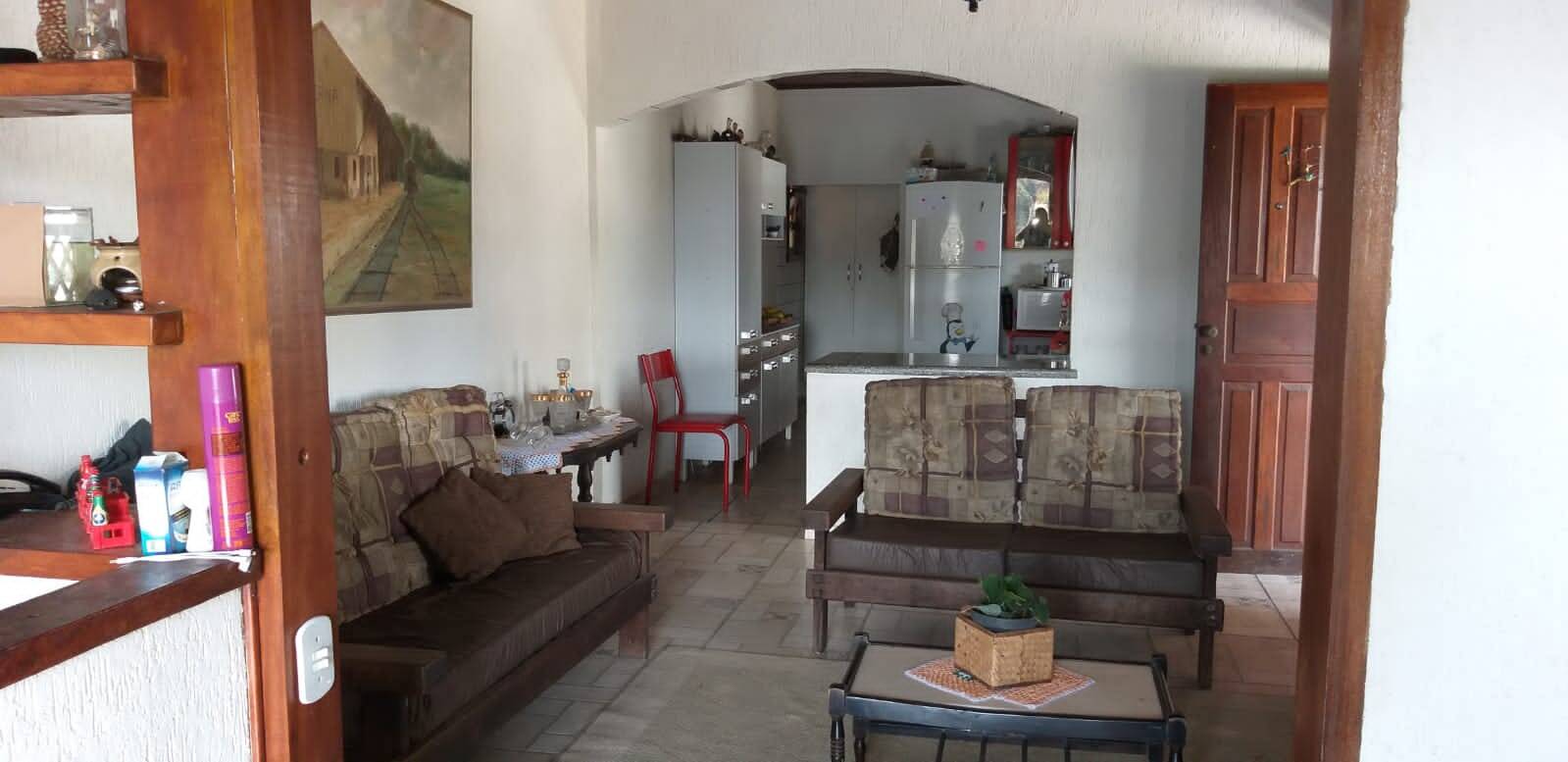 Chácara à venda com 6 quartos, 335m² - Foto 14
