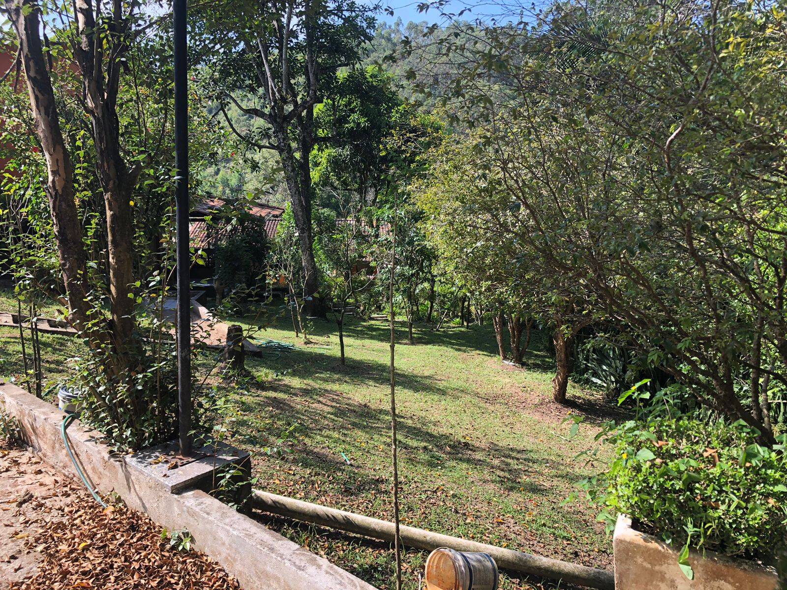 Chácara à venda com 5 quartos, 600m² - Foto 16