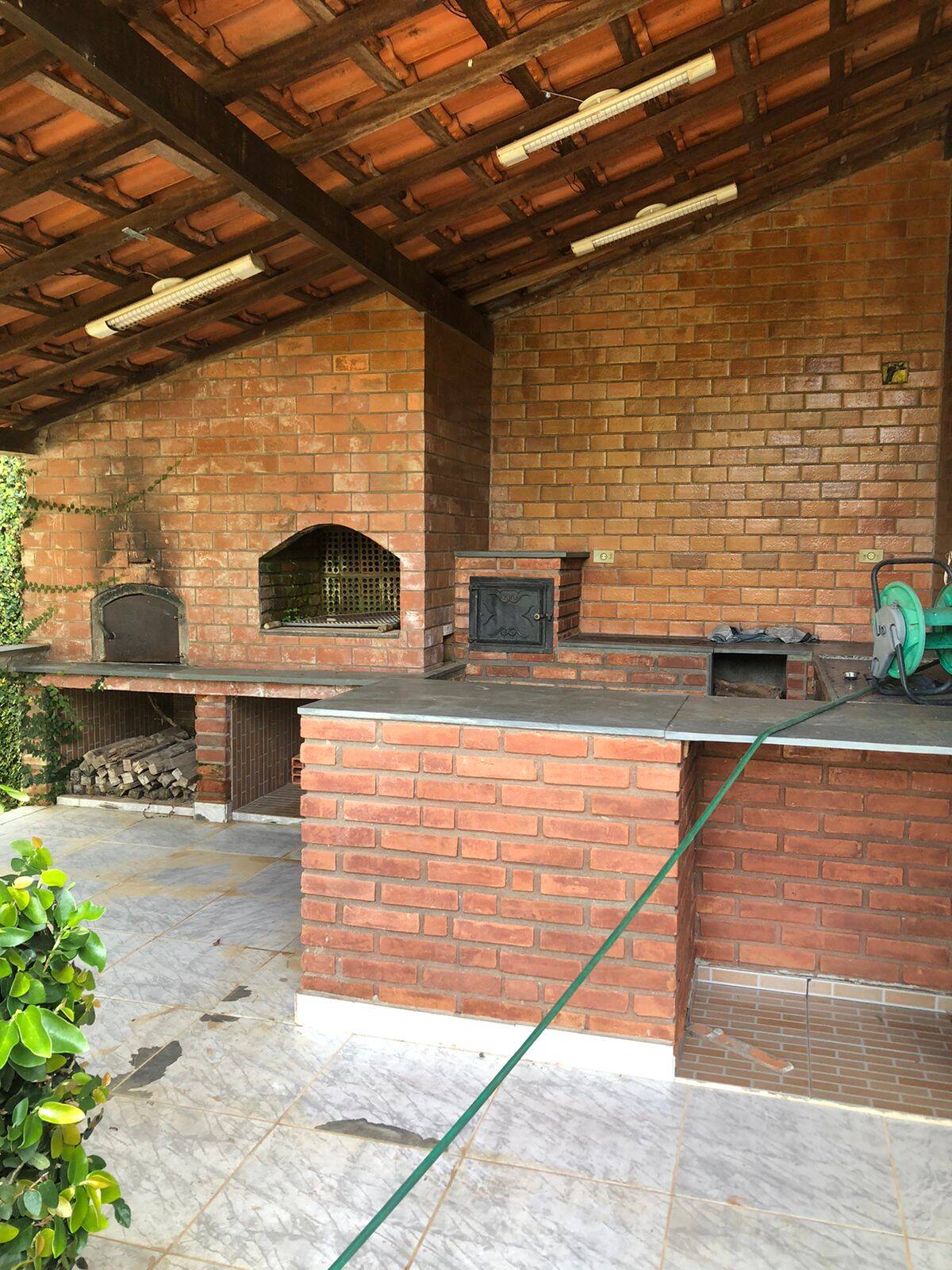Chácara à venda com 5 quartos, 600m² - Foto 21