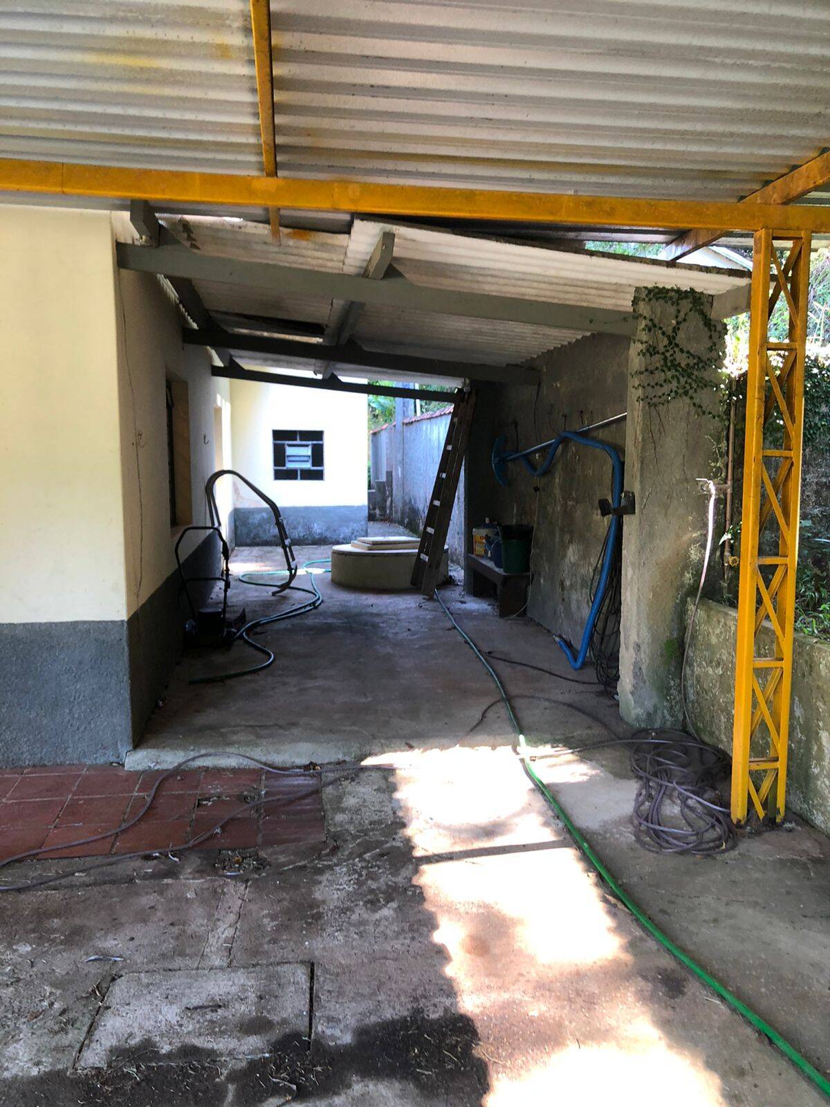 Chácara à venda com 6 quartos, 403m² - Foto 11