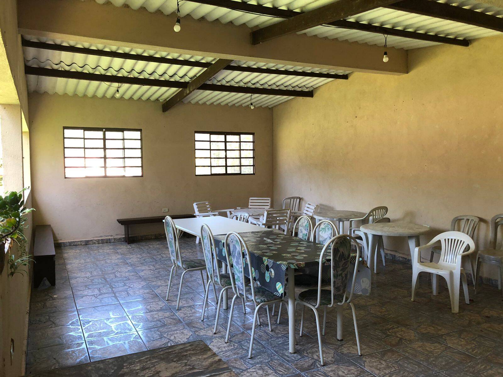 Chácara à venda com 6 quartos, 403m² - Foto 25