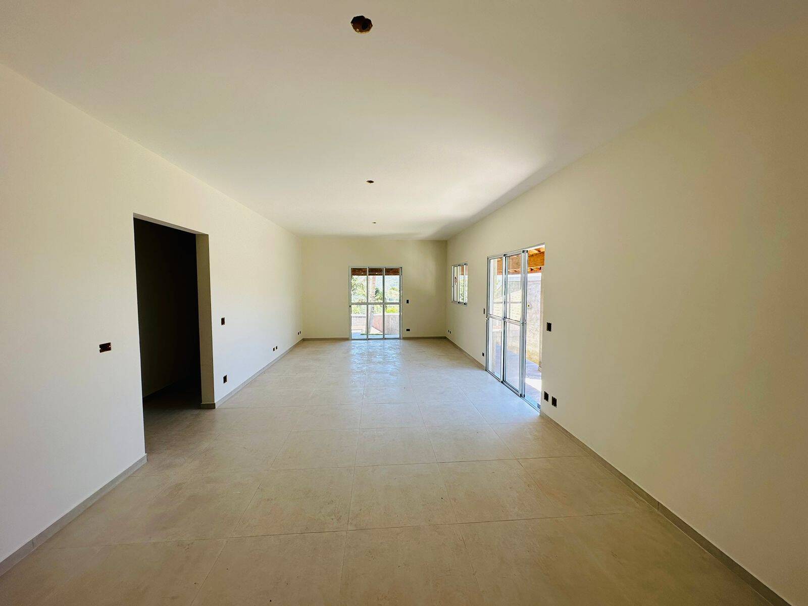 Chácara à venda com 3 quartos, 133m² - Foto 19