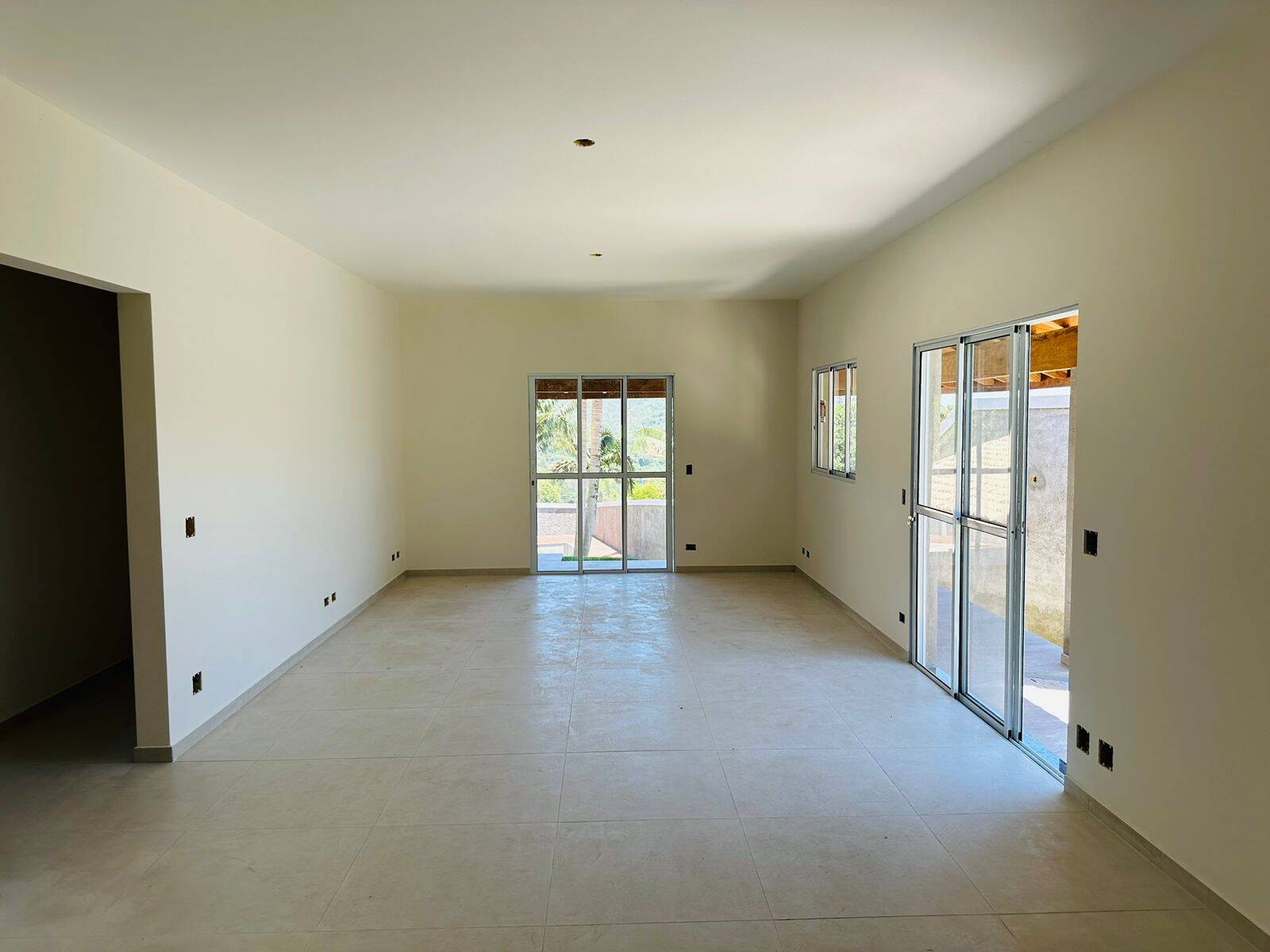 Chácara à venda com 3 quartos, 133m² - Foto 22