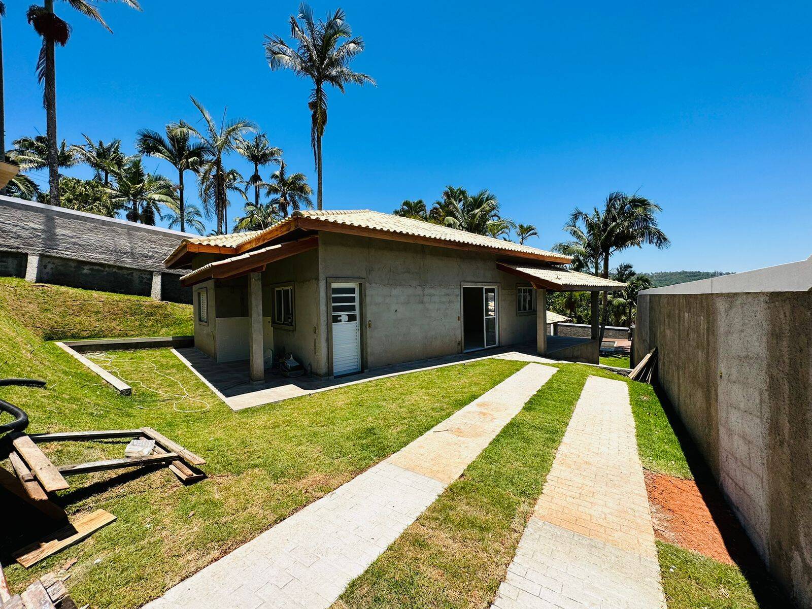 Chácara à venda com 3 quartos, 133m² - Foto 29