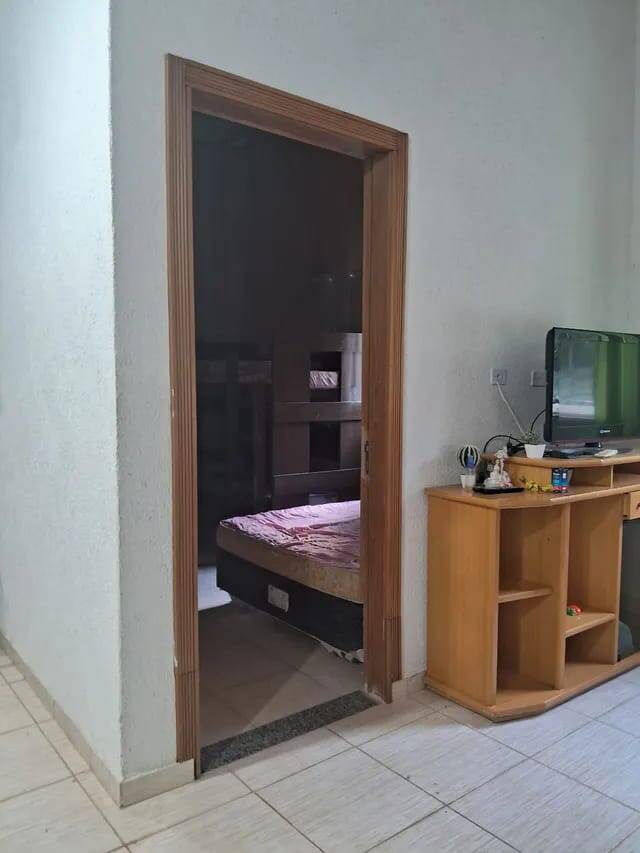 Chácara à venda com 4 quartos, 3600m² - Foto 13