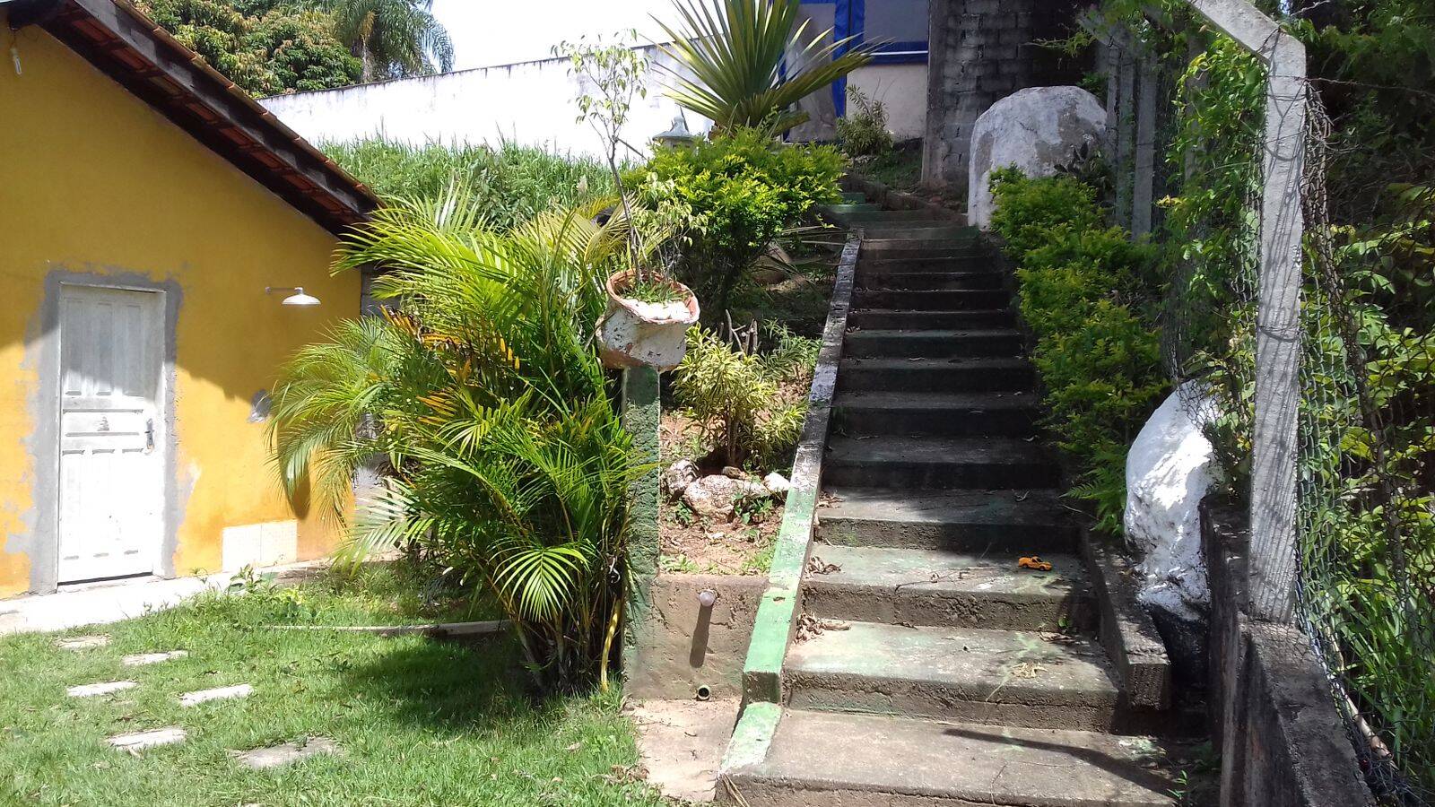 Chácara à venda com 2 quartos, 1200m² - Foto 9