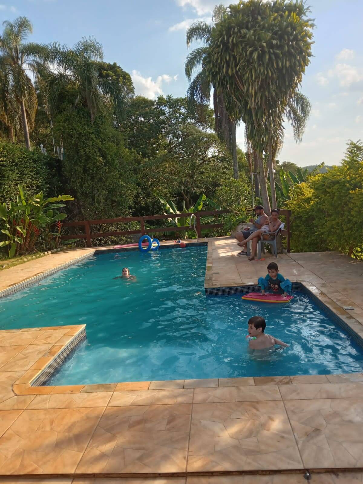 Chácara à venda com 3 quartos, 2300m² - Foto 1