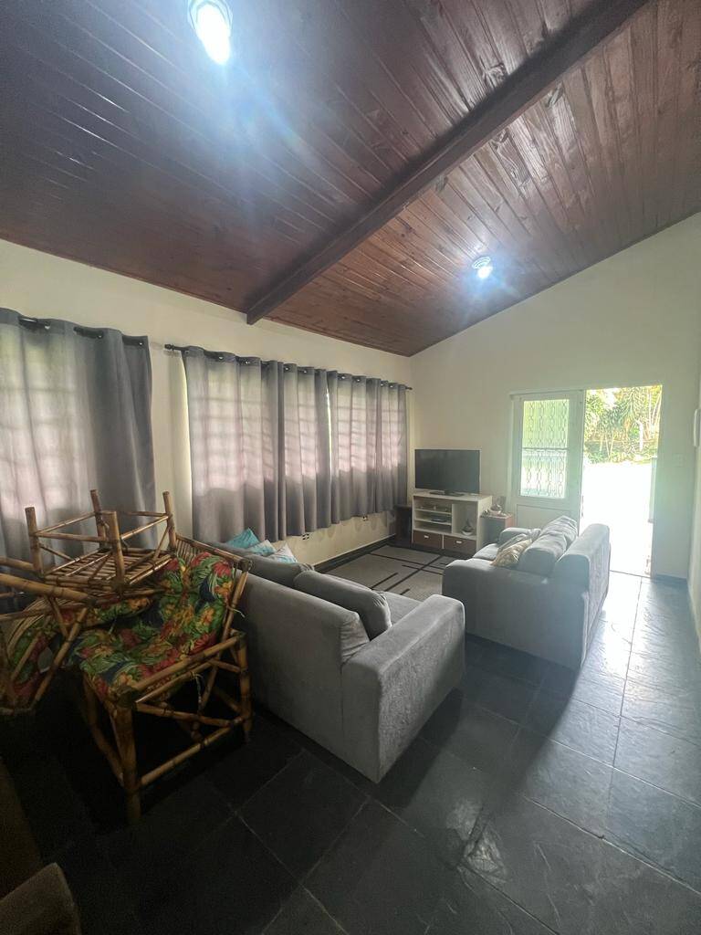 Chácara à venda com 3 quartos, 2300m² - Foto 39