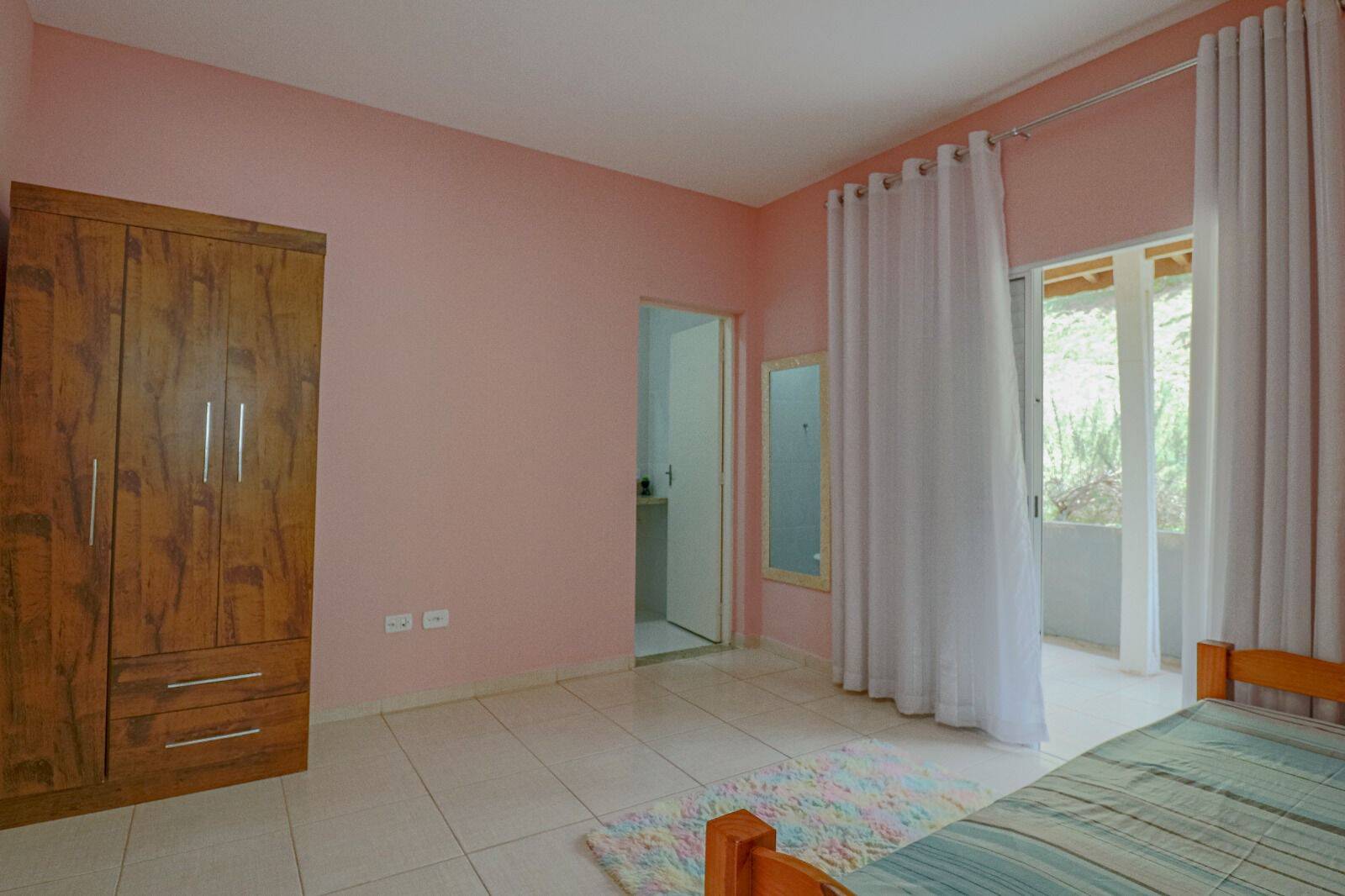 Chácara à venda com 3 quartos, 187m² - Foto 8