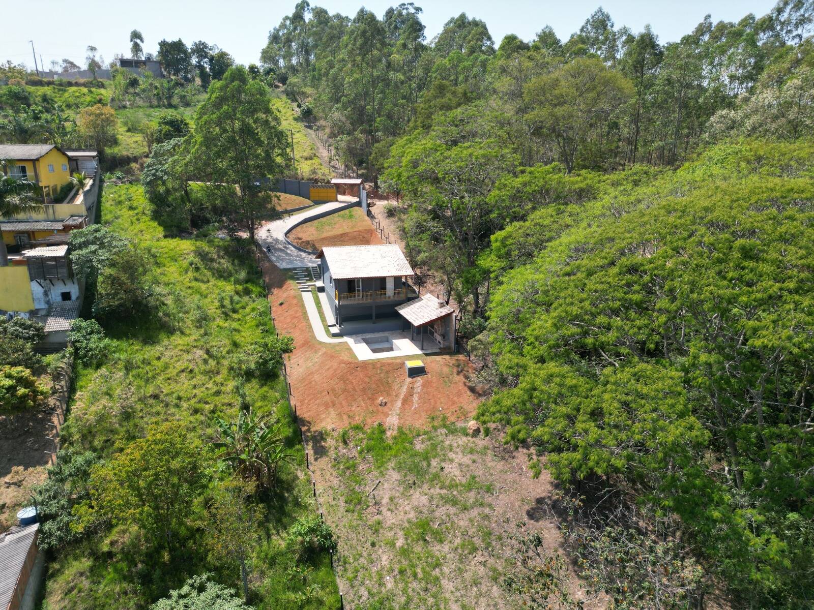 Chácara à venda com 2 quartos, 120m² - Foto 2