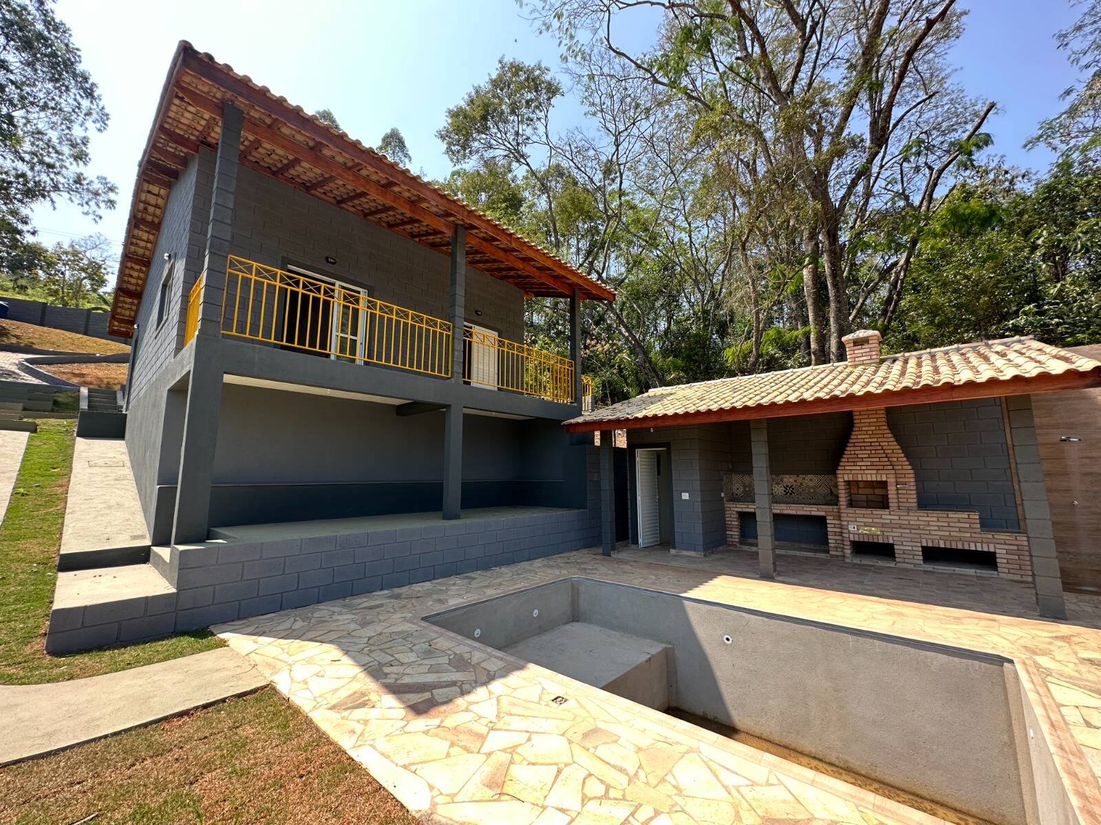 Chácara à venda com 2 quartos, 120m² - Foto 18