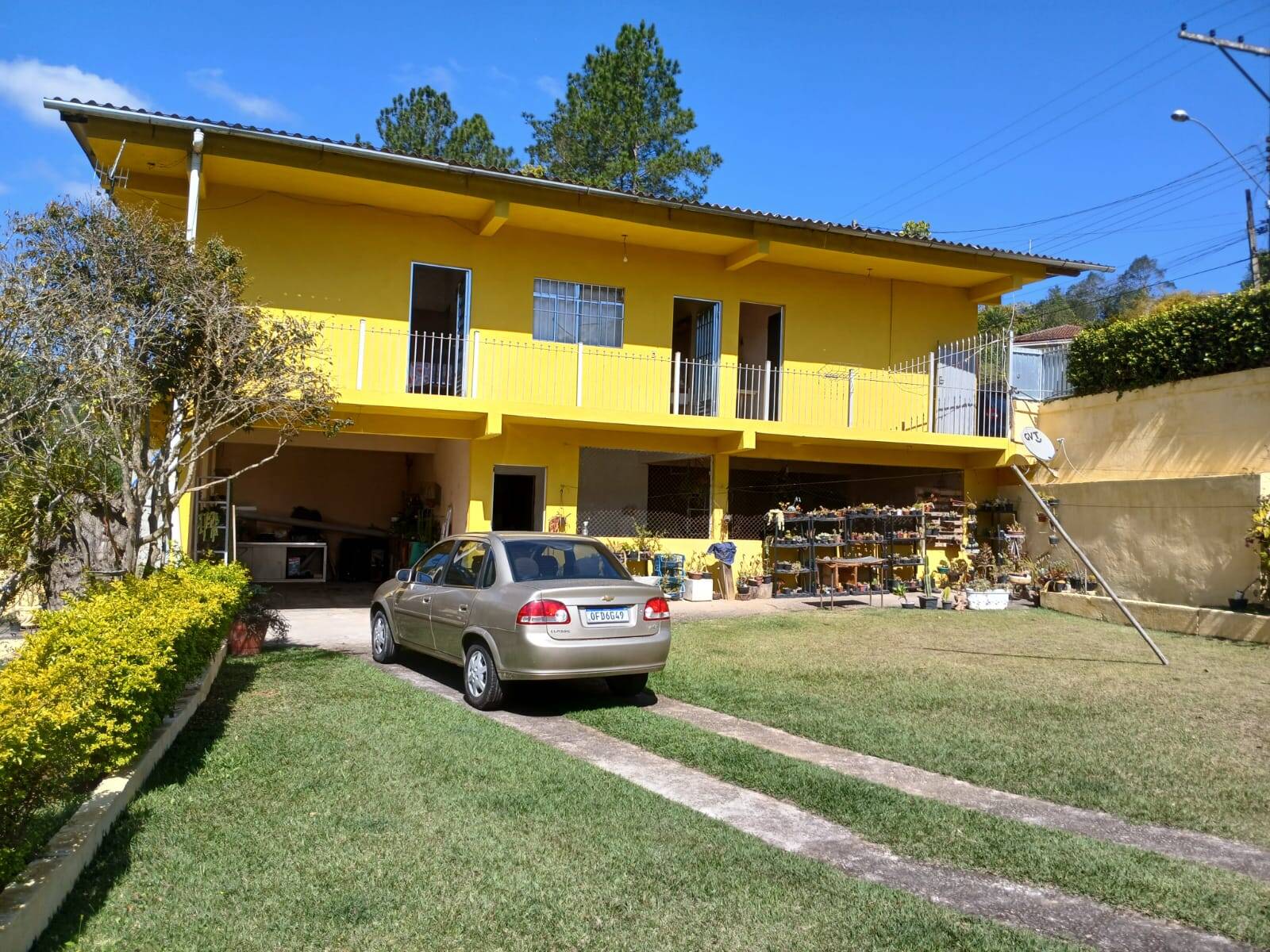 Chácara à venda com 4 quartos, 1500m² - Foto 1
