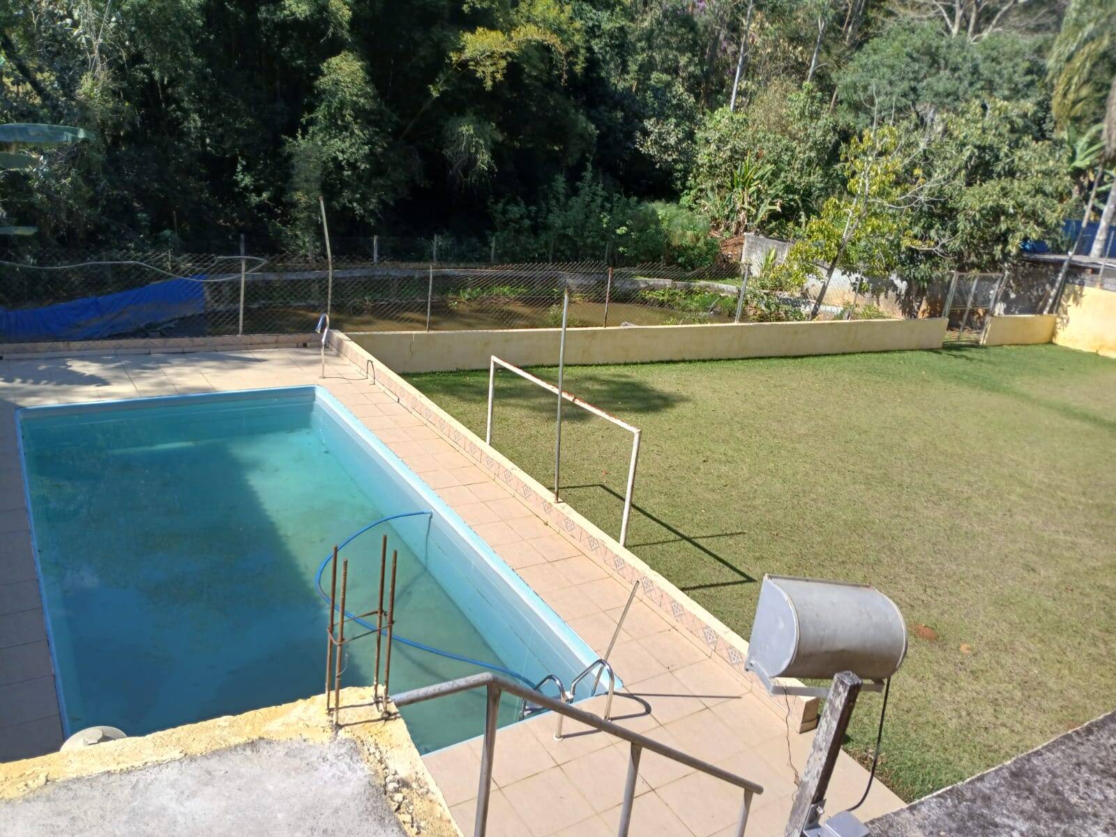 Chácara à venda com 4 quartos, 1500m² - Foto 7