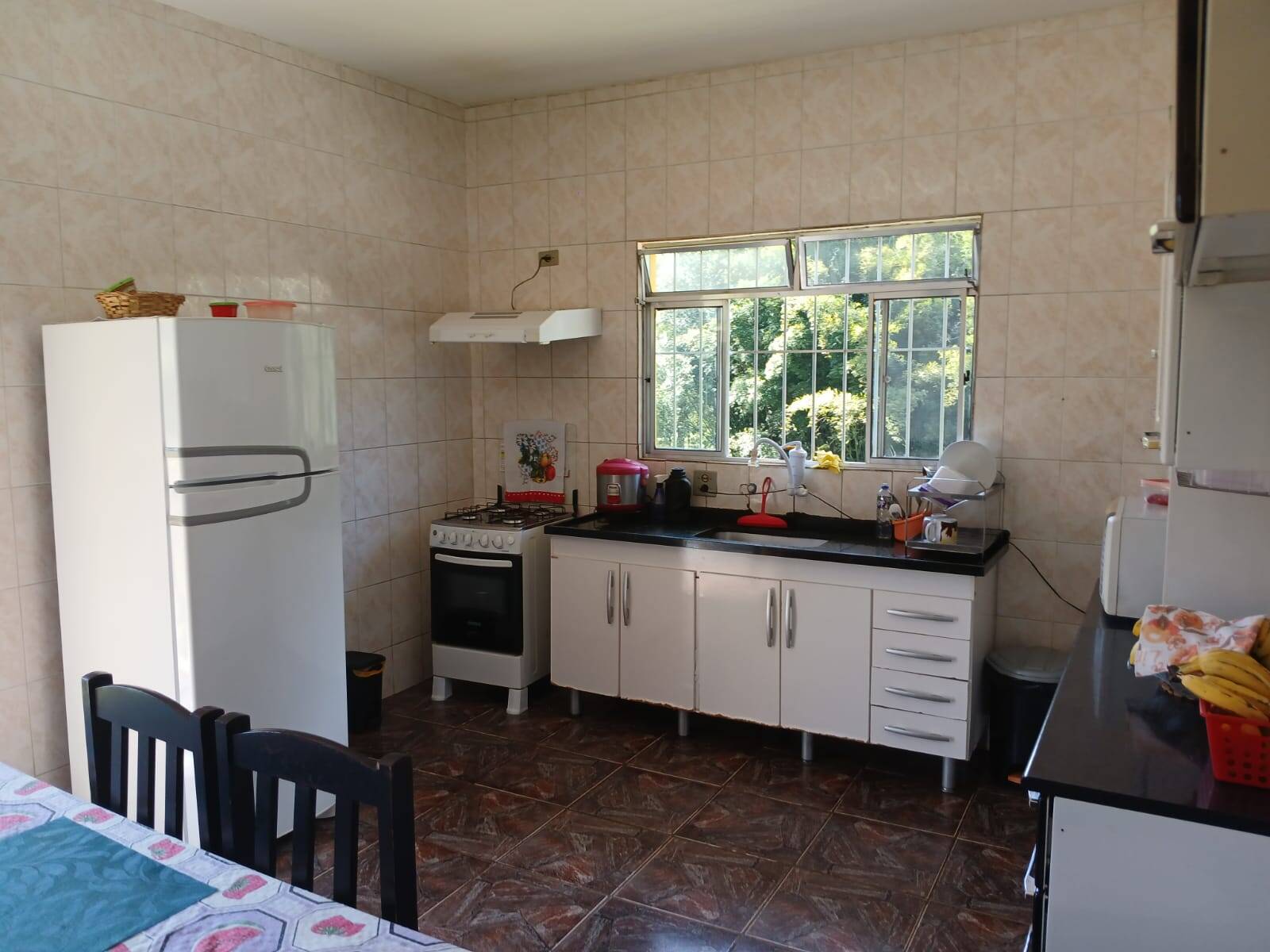 Chácara à venda com 4 quartos, 1500m² - Foto 14