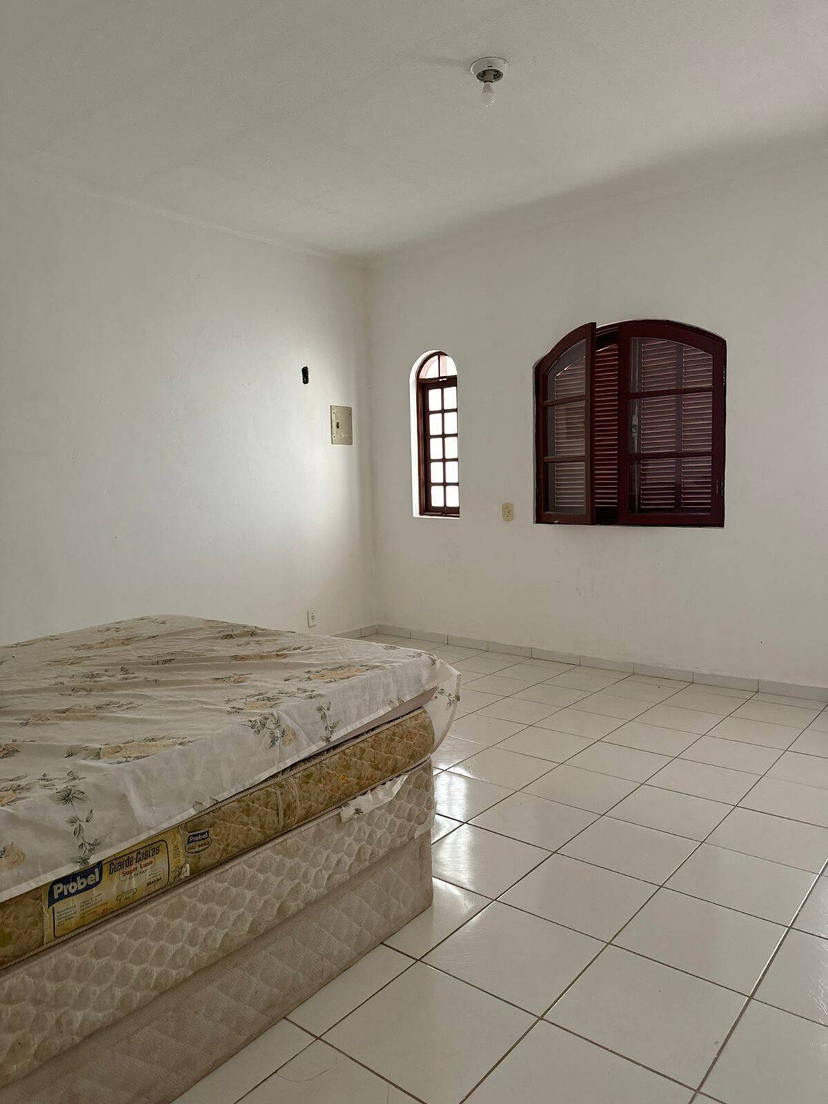 Chácara à venda com 4 quartos, 390m² - Foto 14