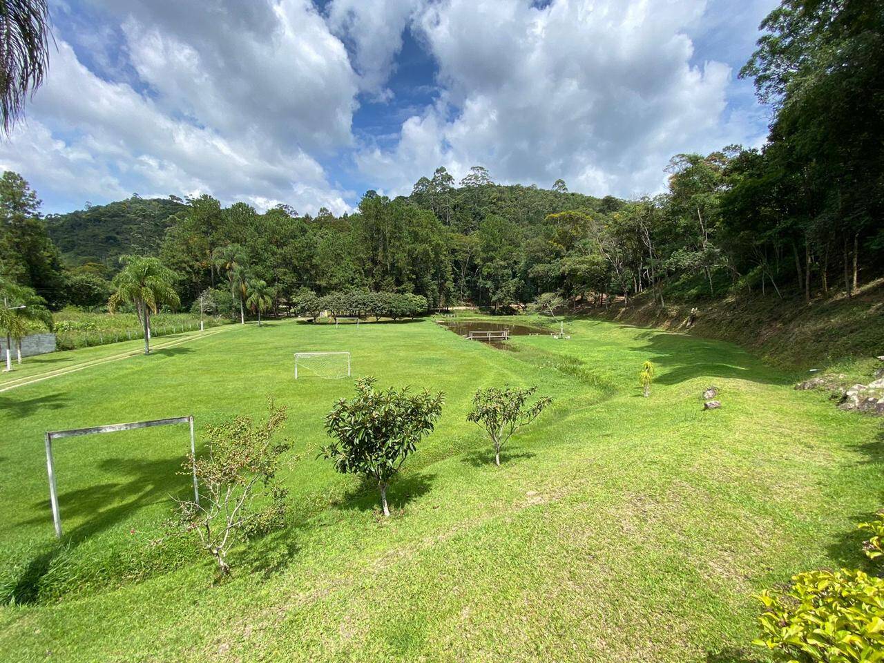 Sítio à venda com 5 quartos, 24000m² - Foto 30