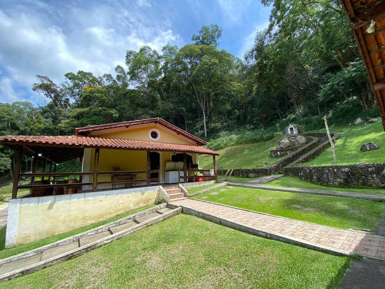Sítio à venda com 5 quartos, 24000m² - Foto 29