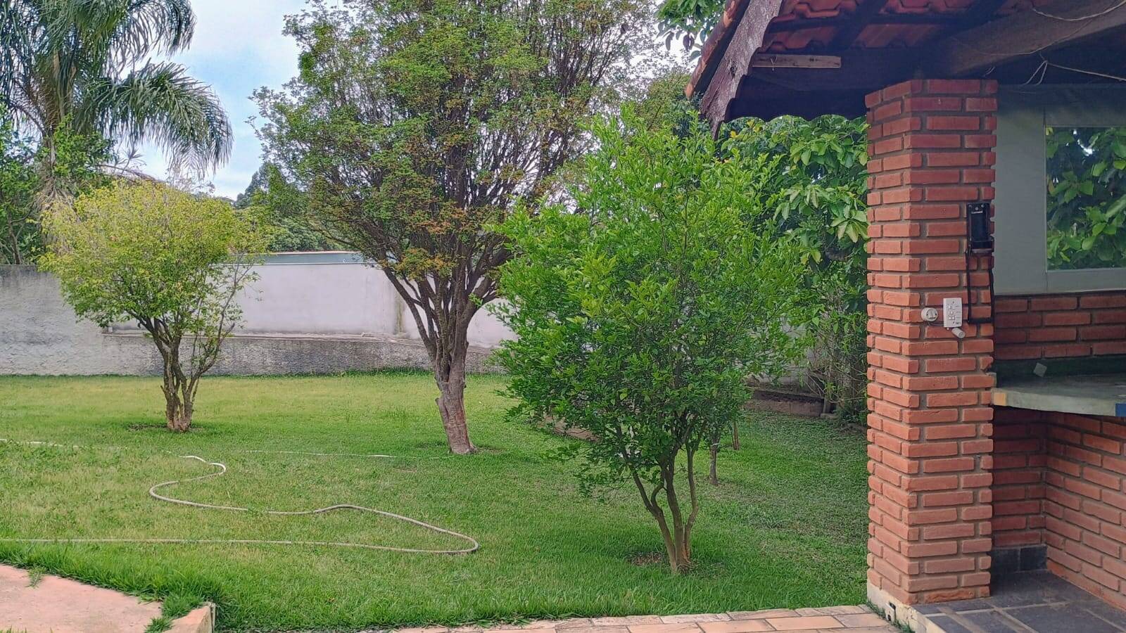 Chácara à venda com 4 quartos, 597m² - Foto 22