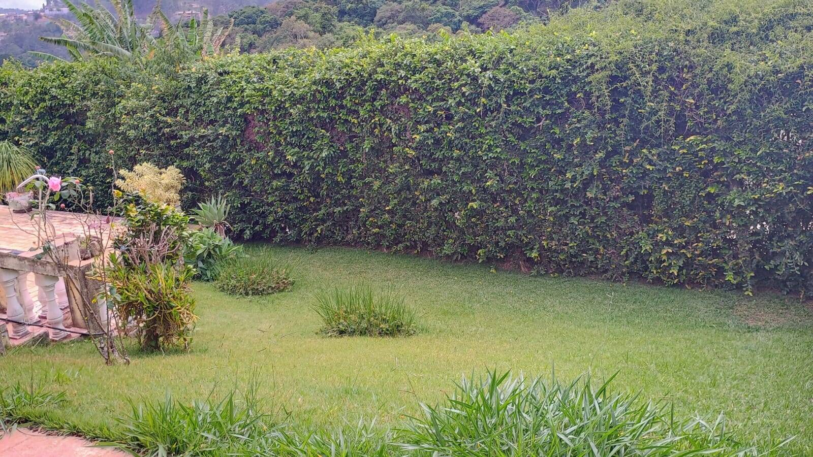 Chácara à venda com 4 quartos, 597m² - Foto 24