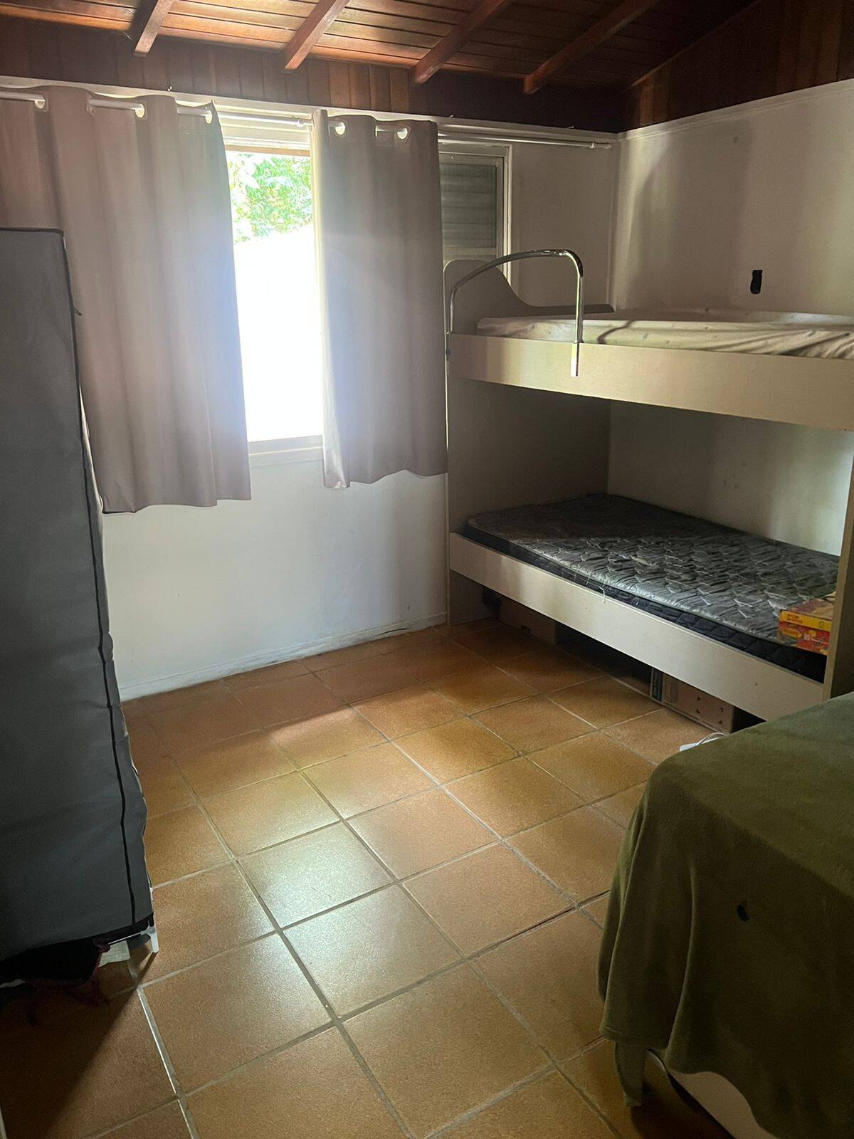 Chácara à venda com 4 quartos, 1500m² - Foto 15