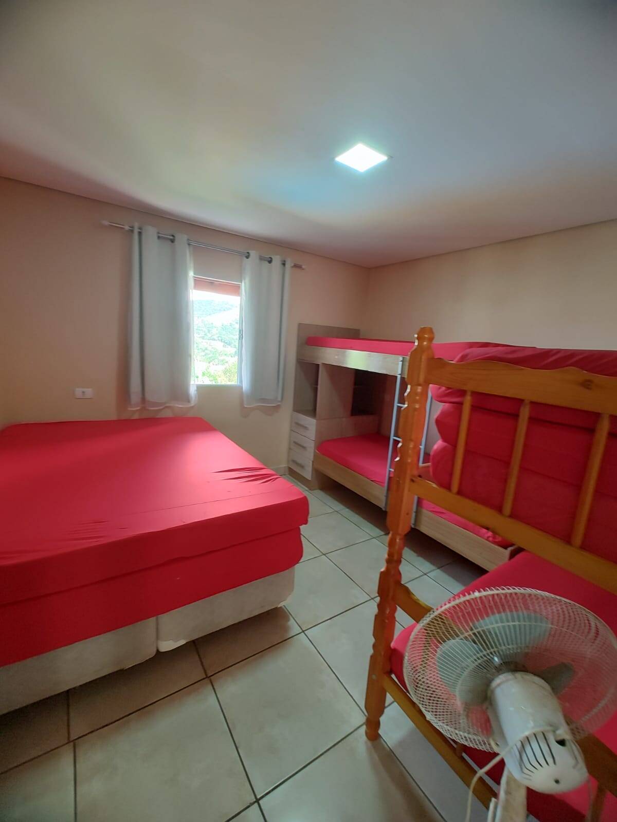 Chácara à venda com 2 quartos, 110m² - Foto 14