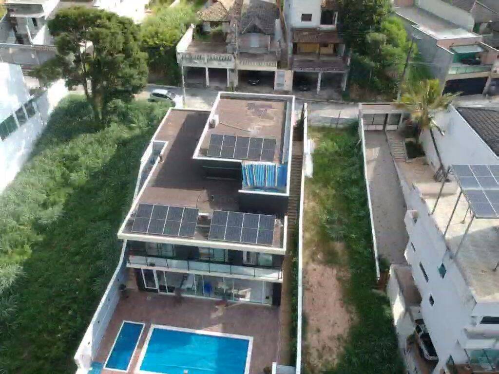 Casa à venda com 6 quartos, 580m² - Foto 3