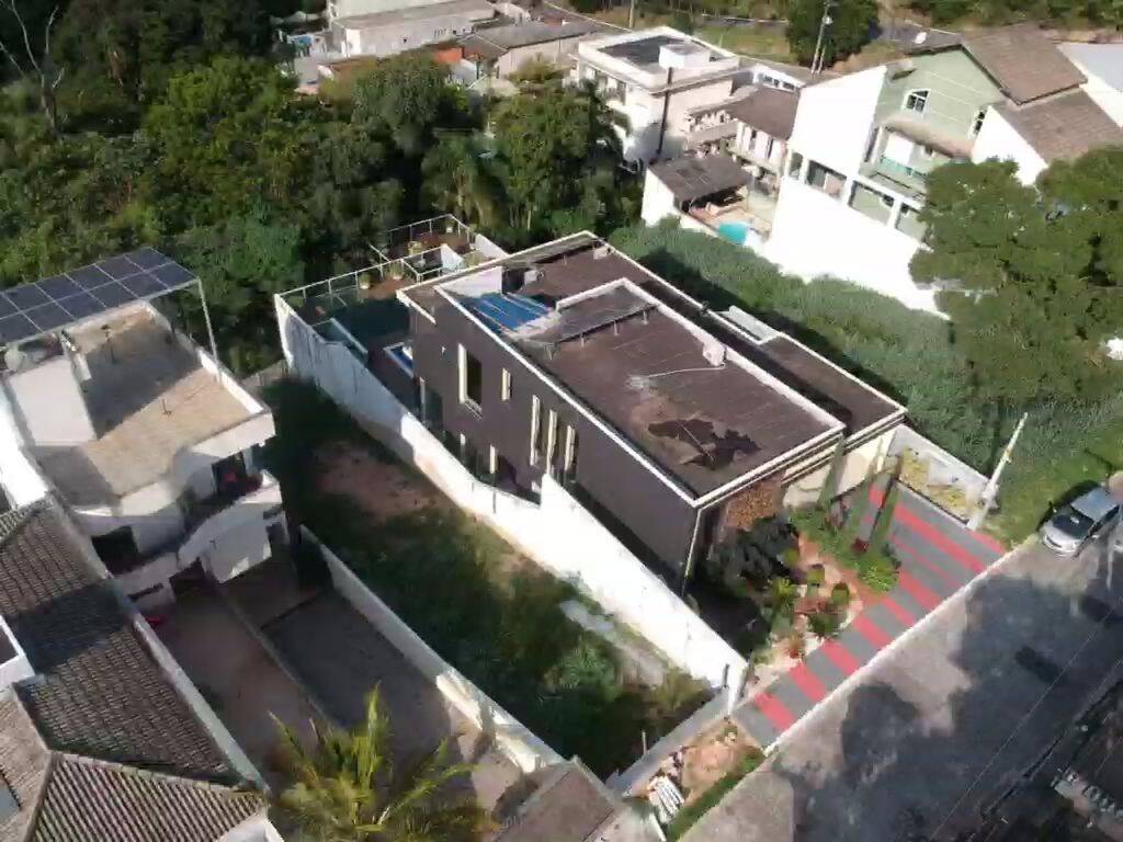Casa à venda com 6 quartos, 580m² - Foto 5