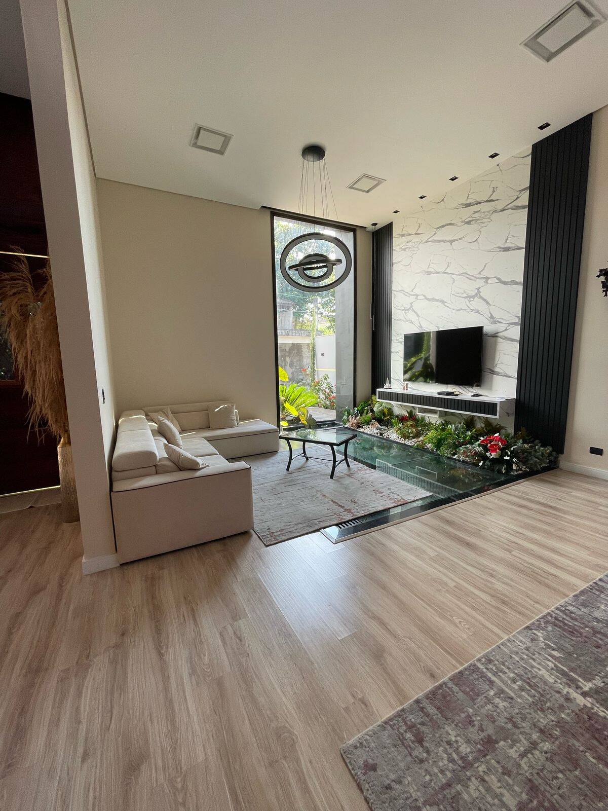 Casa à venda com 6 quartos, 580m² - Foto 10