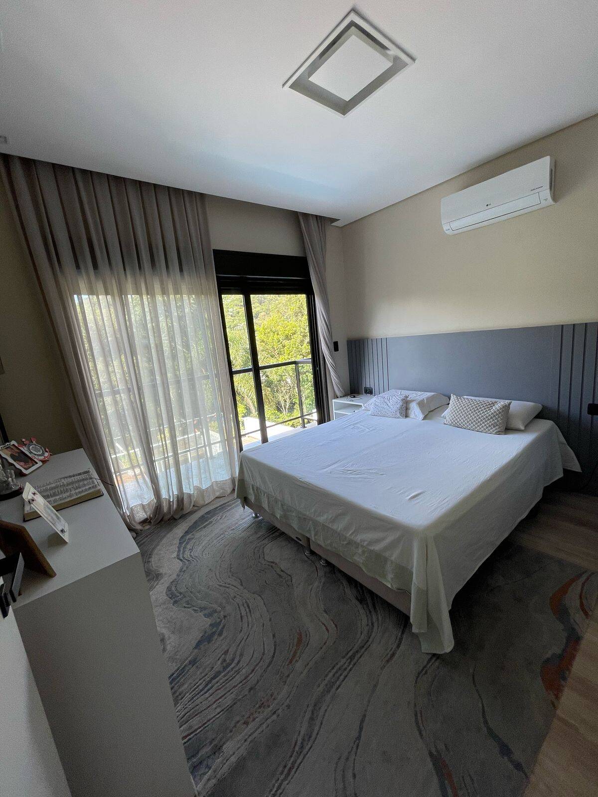 Casa à venda com 6 quartos, 580m² - Foto 26