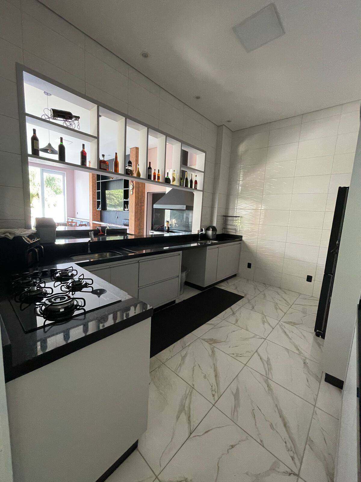 Casa à venda com 6 quartos, 580m² - Foto 41