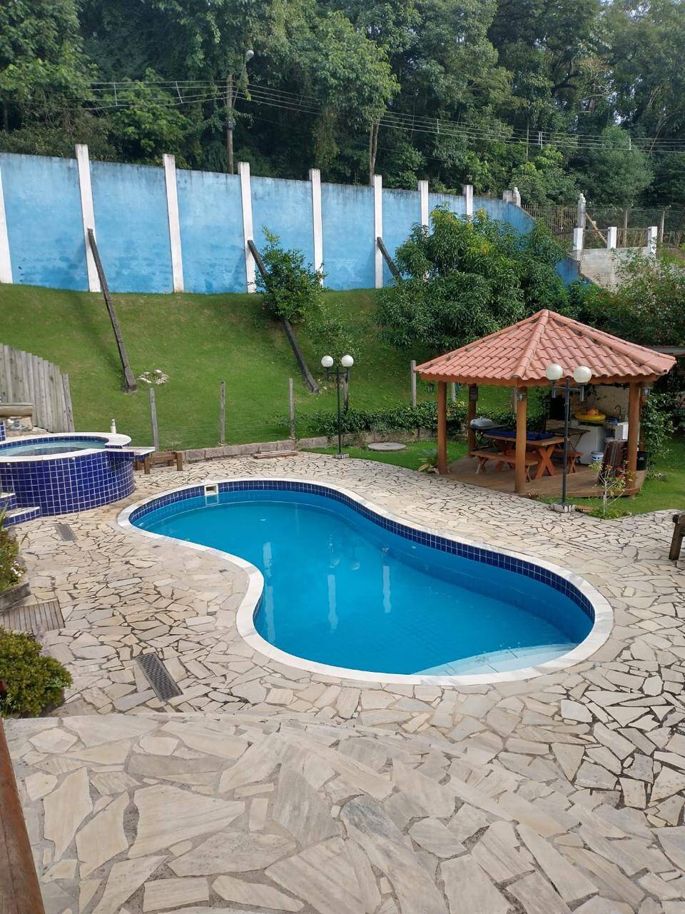 Chácara à venda com 3 quartos, 2700m² - Foto 1