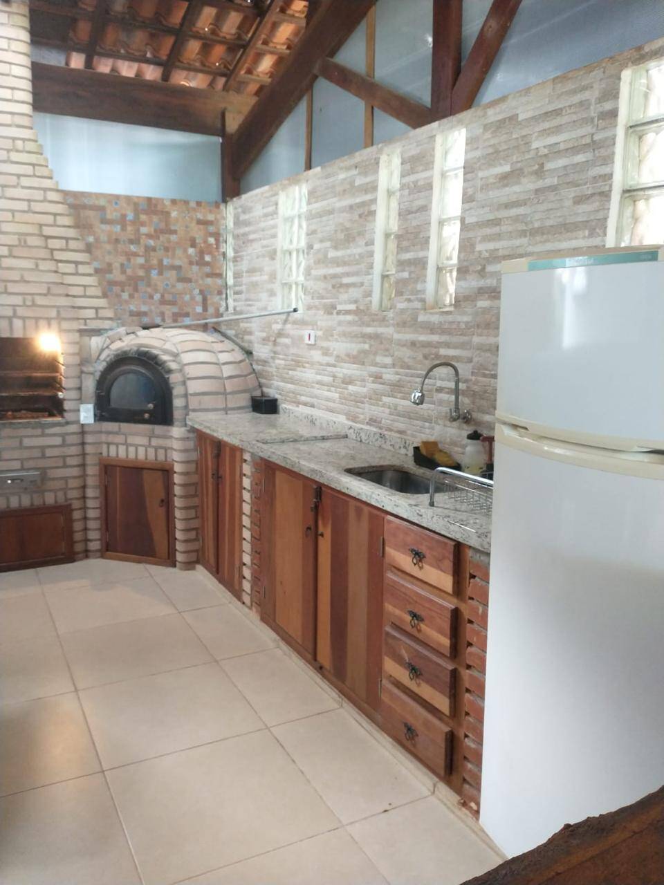 Chácara à venda com 3 quartos, 2700m² - Foto 25