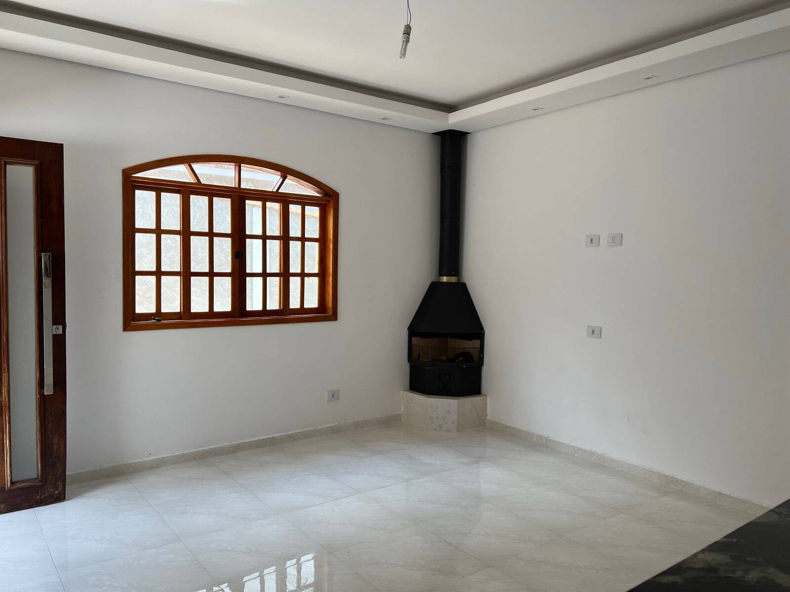 Casa à venda com 3 quartos, 289m² - Foto 8