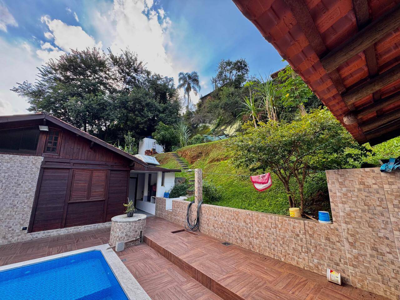 Chácara à venda com 2 quartos, 120m² - Foto 4