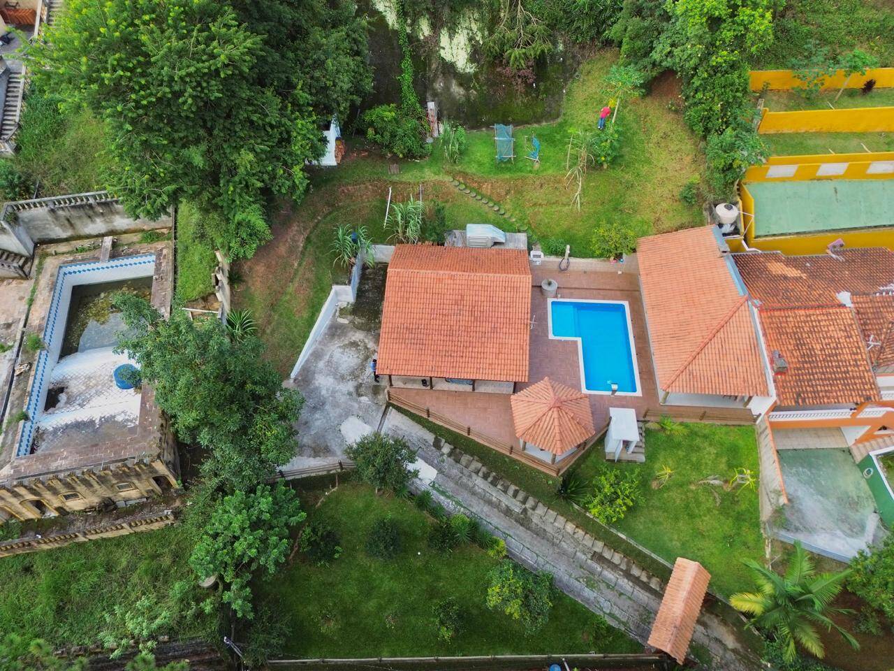 Chácara à venda com 2 quartos, 120m² - Foto 14