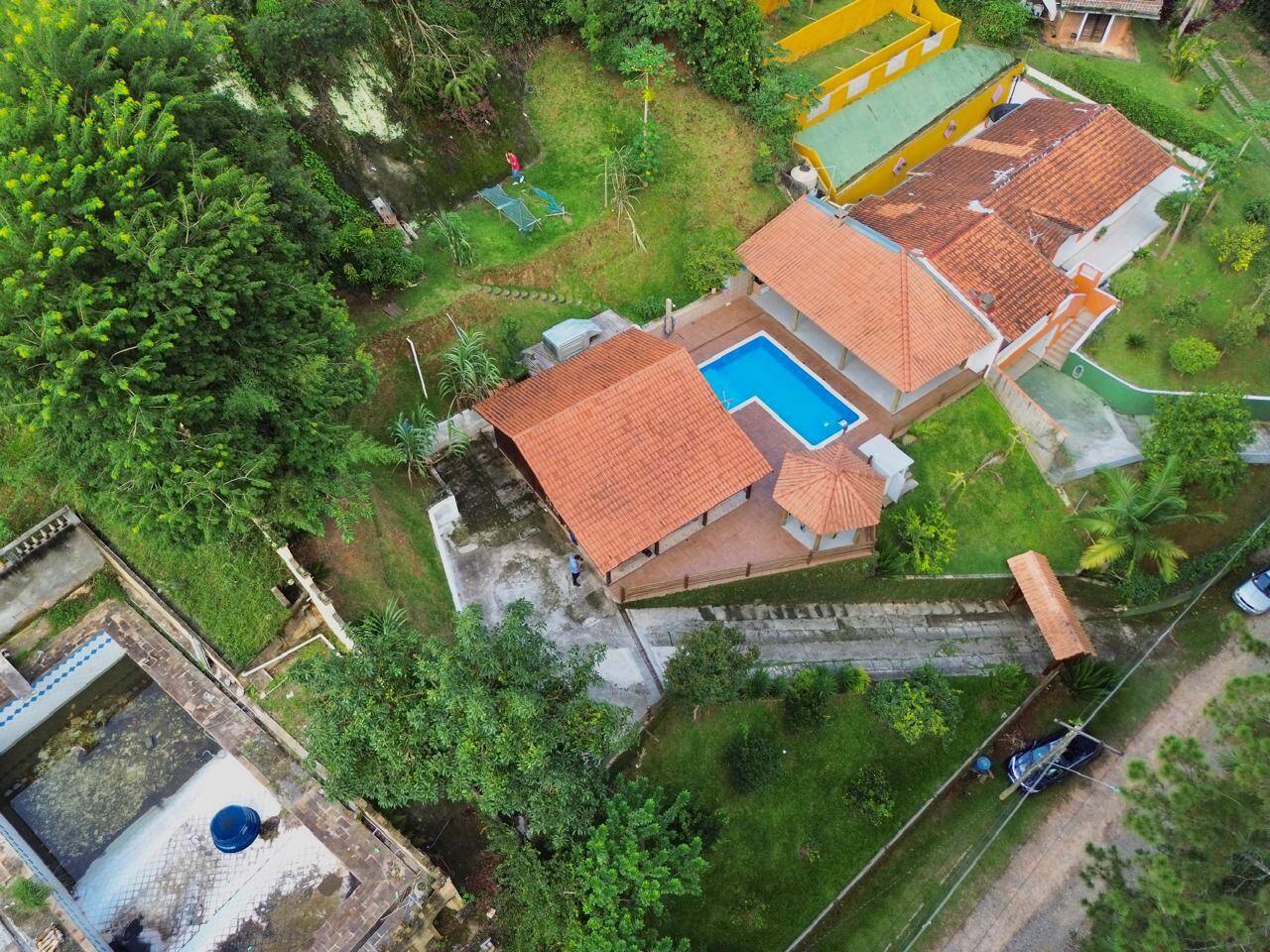 Chácara à venda com 2 quartos, 120m² - Foto 13