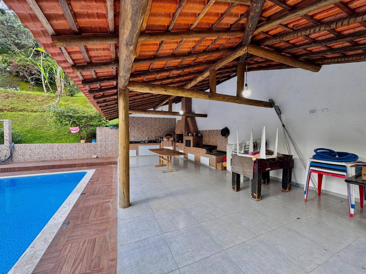 Chácara à venda com 2 quartos, 120m² - Foto 18