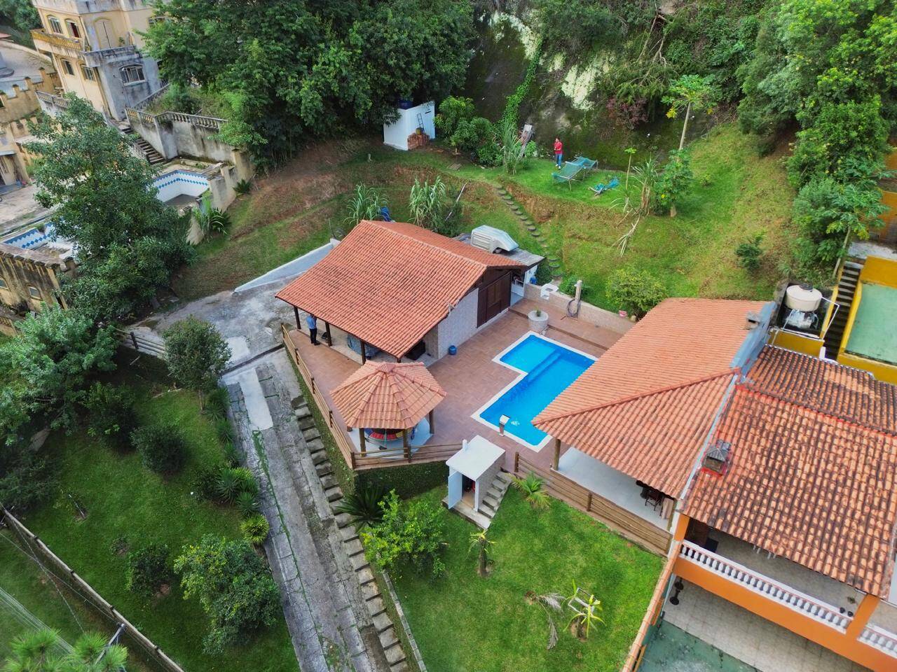 Chácara à venda com 2 quartos, 120m² - Foto 17