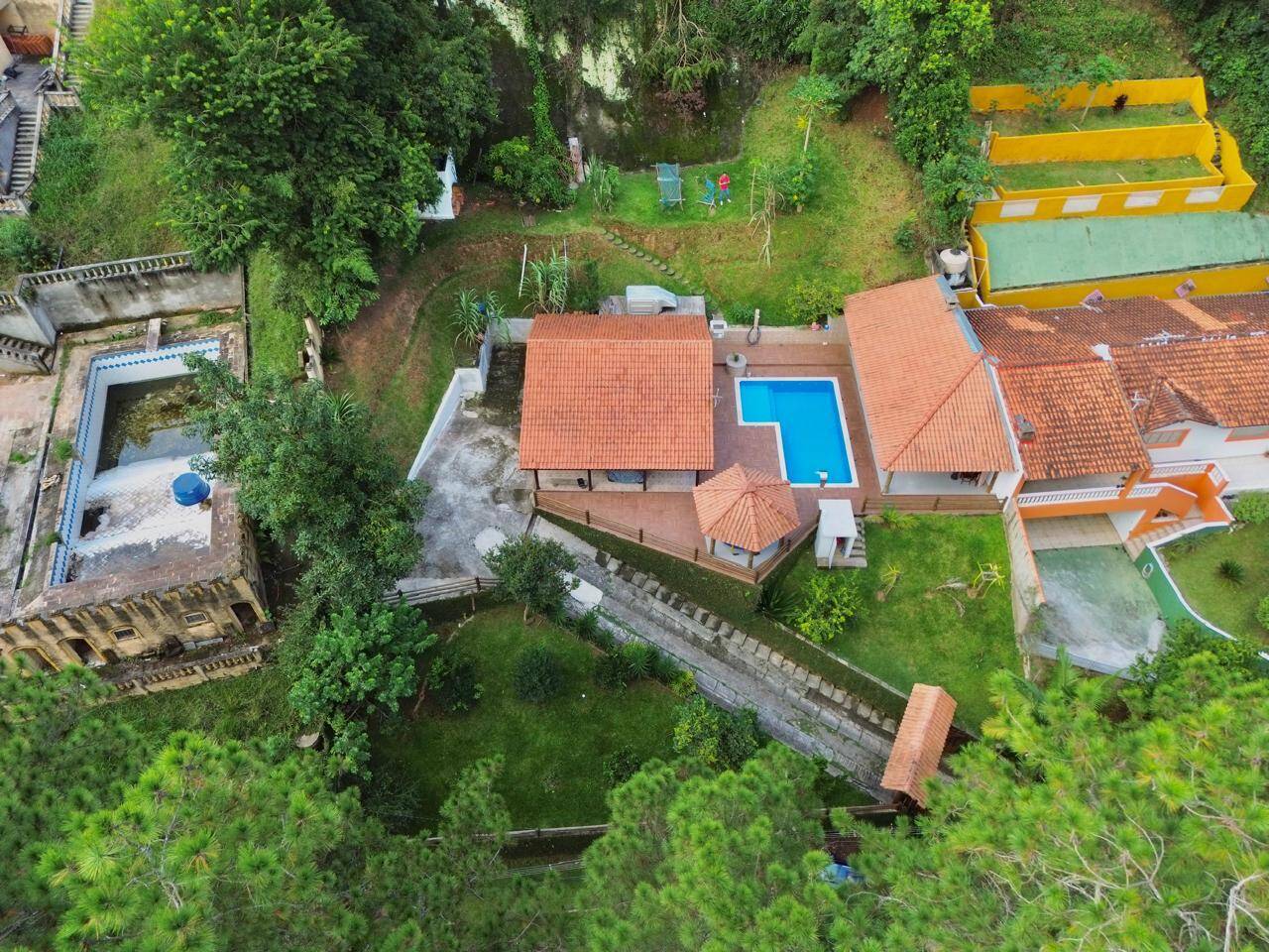 Chácara à venda com 2 quartos, 120m² - Foto 15