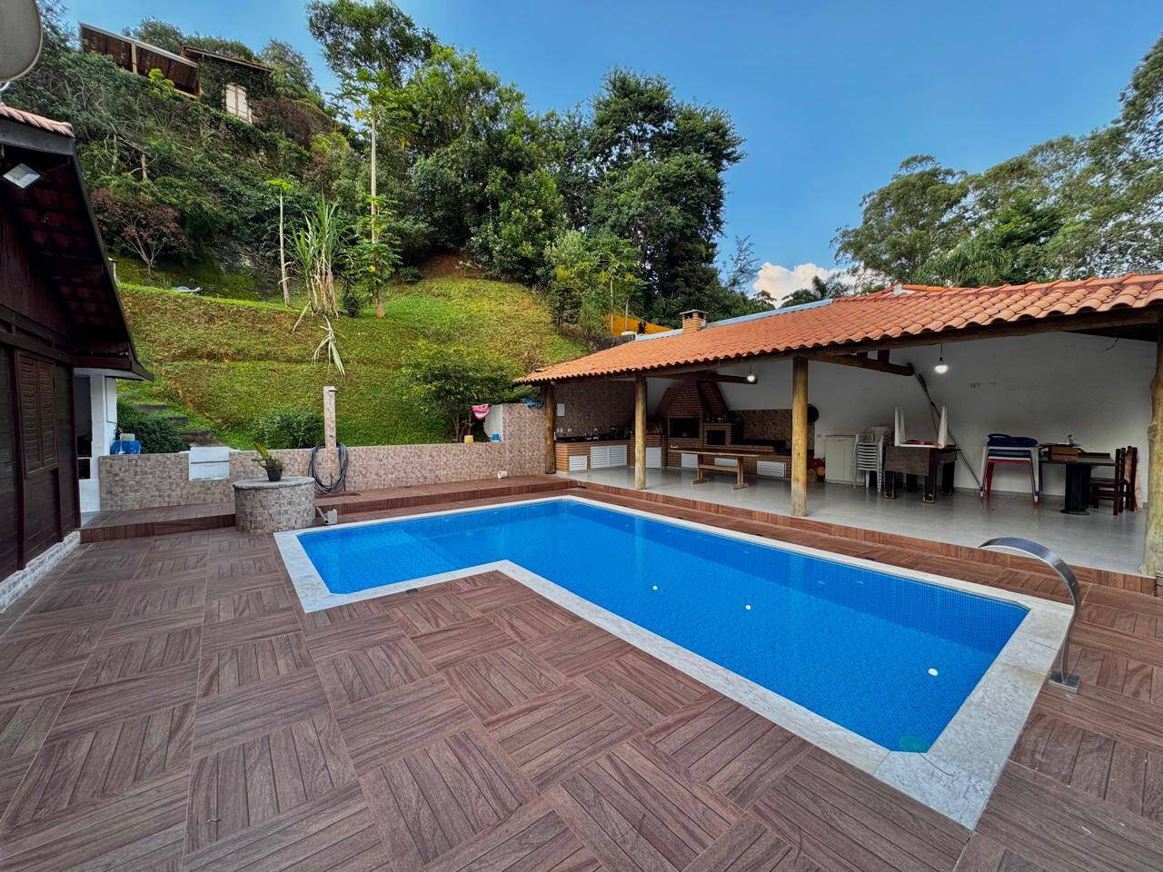 Chácara à venda com 2 quartos, 120m² - Foto 25