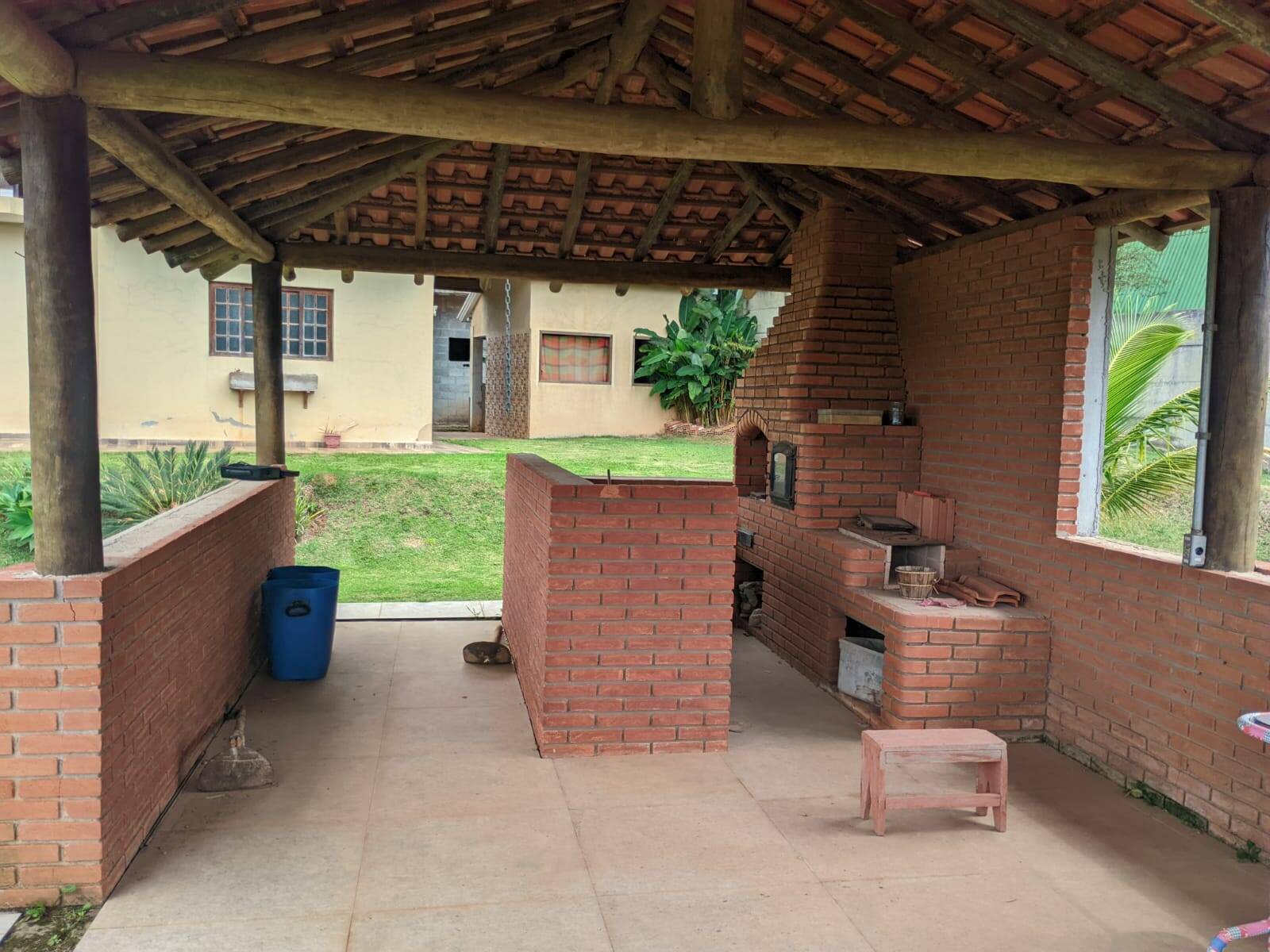 Chácara à venda com 2 quartos, 130m² - Foto 8
