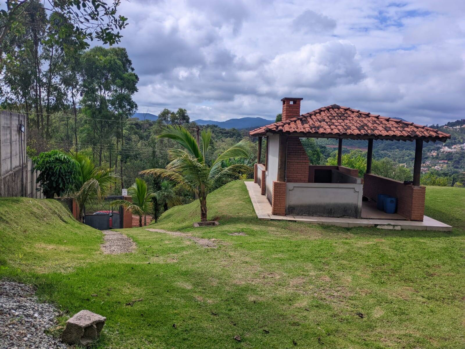 Chácara à venda com 2 quartos, 130m² - Foto 9