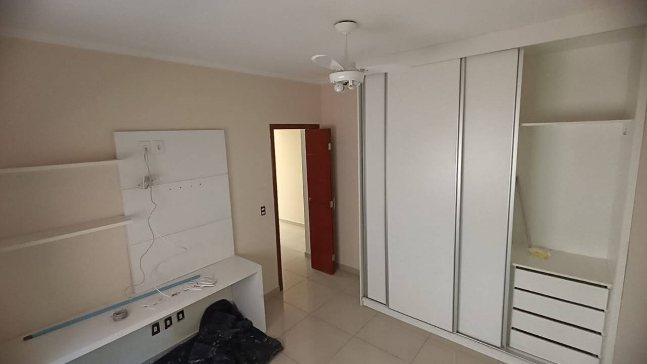 Casa, 5 quartos, 330 m² - Foto 28