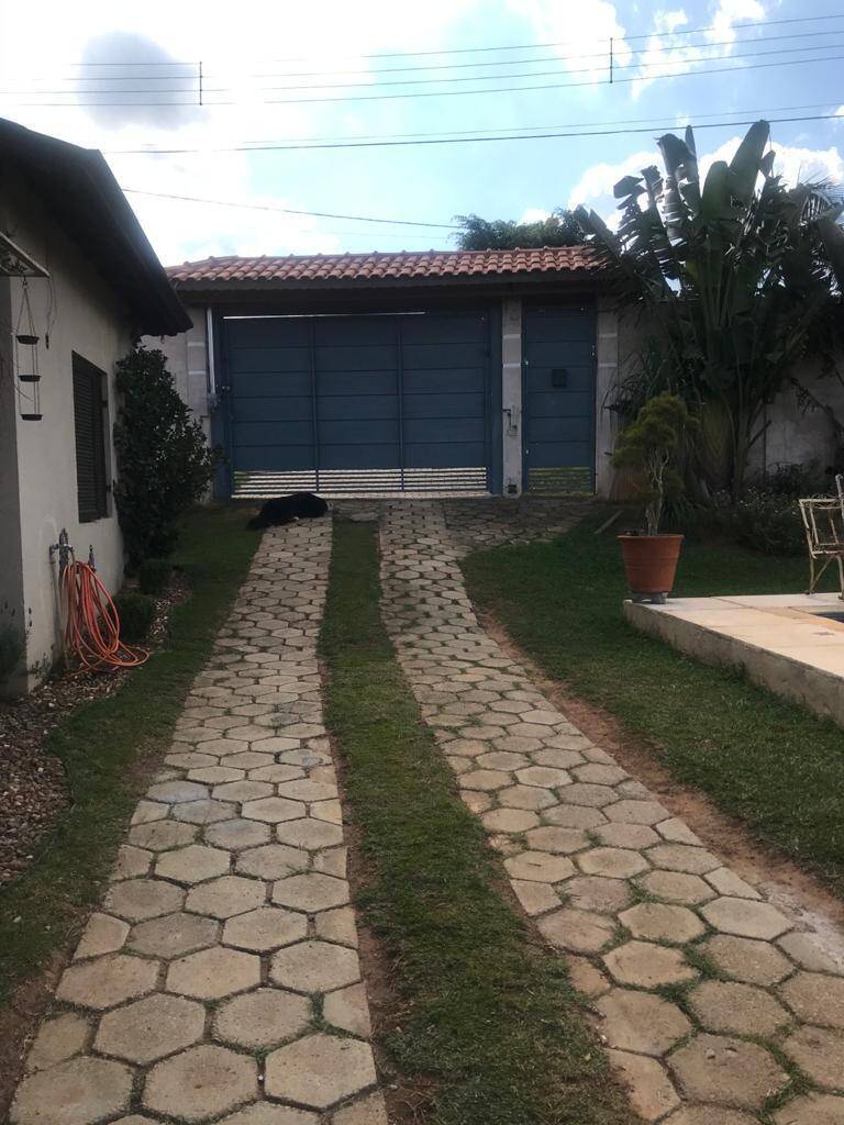 Chácara para alugar com 5 quartos, 250m² - Foto 7