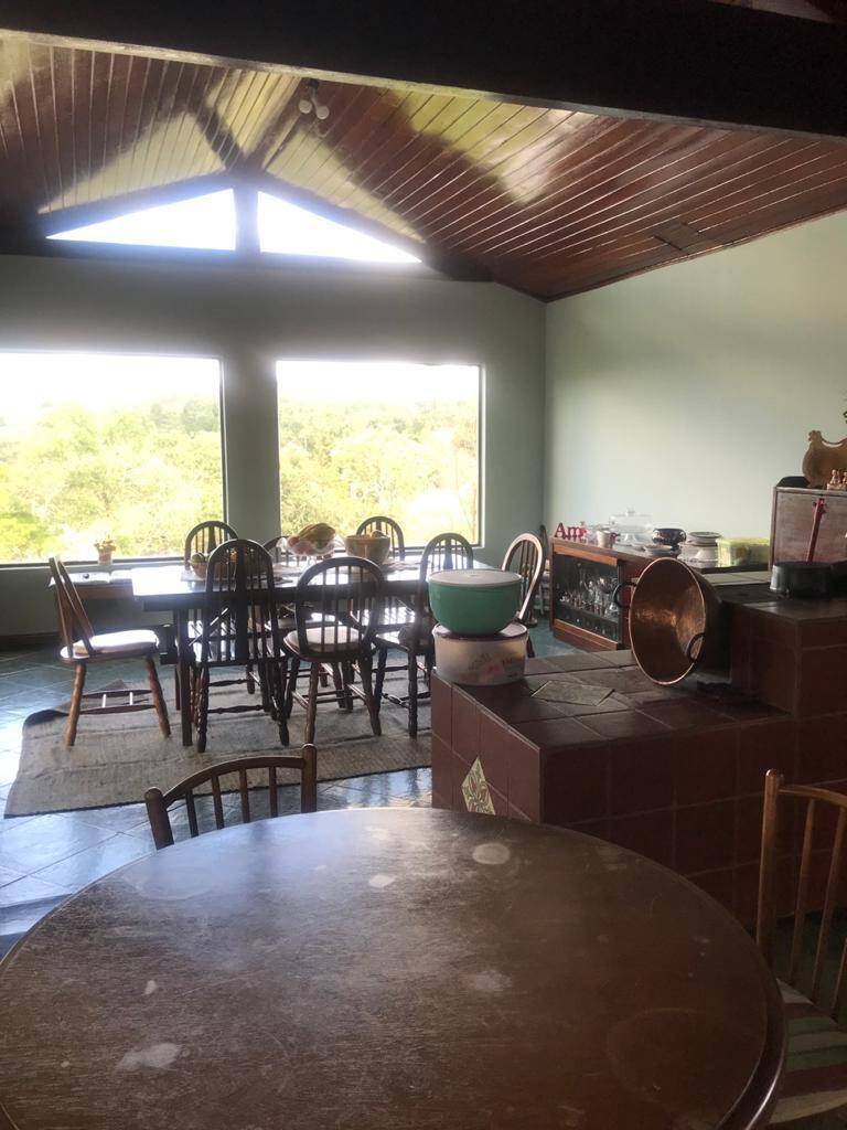 Chácara para alugar com 5 quartos, 250m² - Foto 12